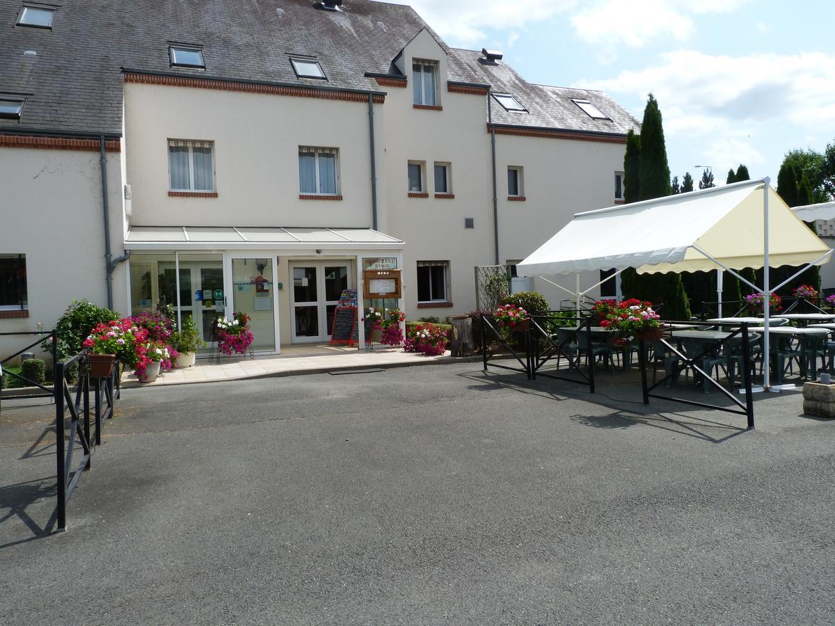 Hostellerie Du Chateau Saint-Pere-sur-Loire Exteriör bild